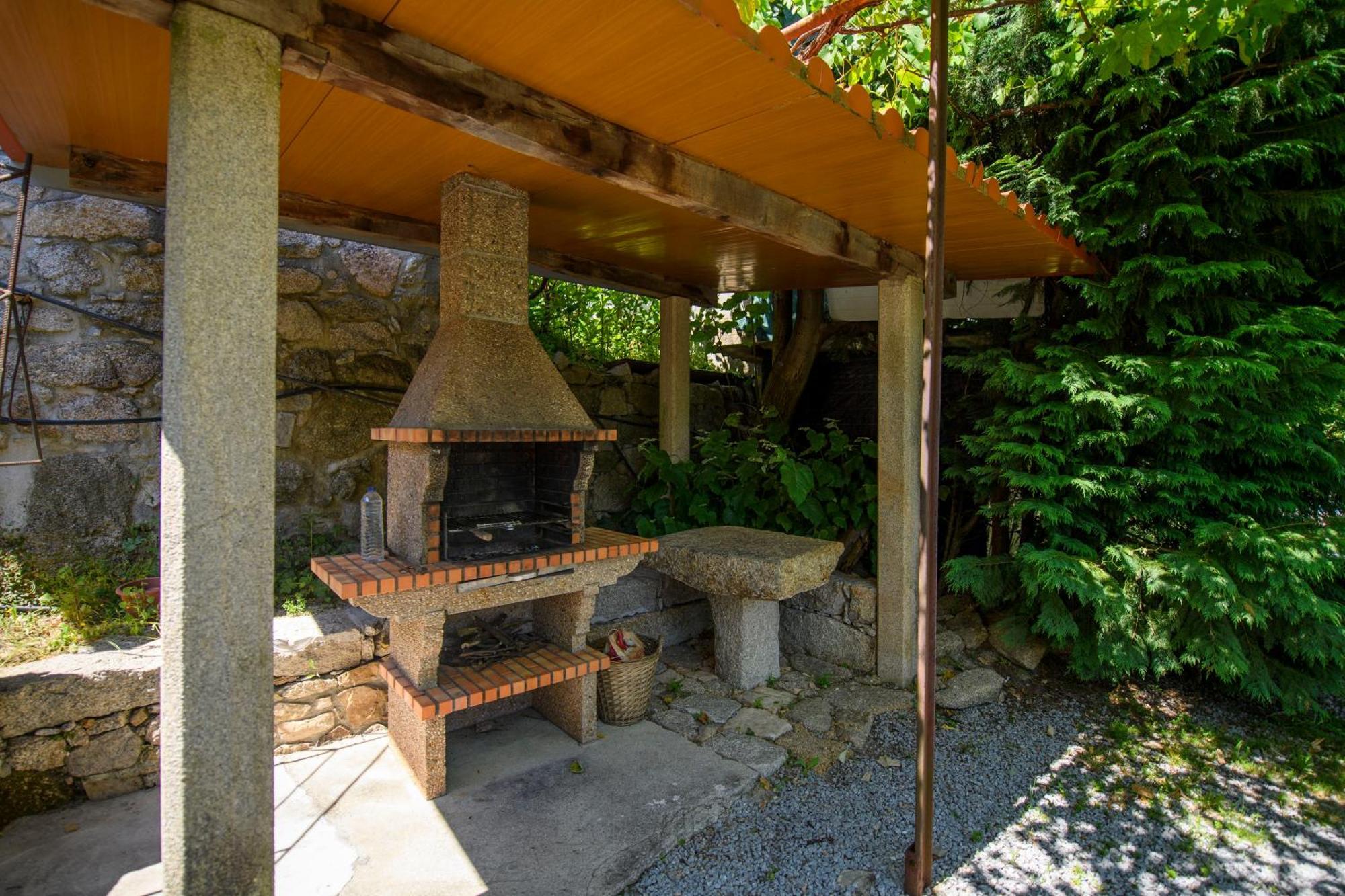 Villa Afonso'S House Geres I Braga Esterno foto