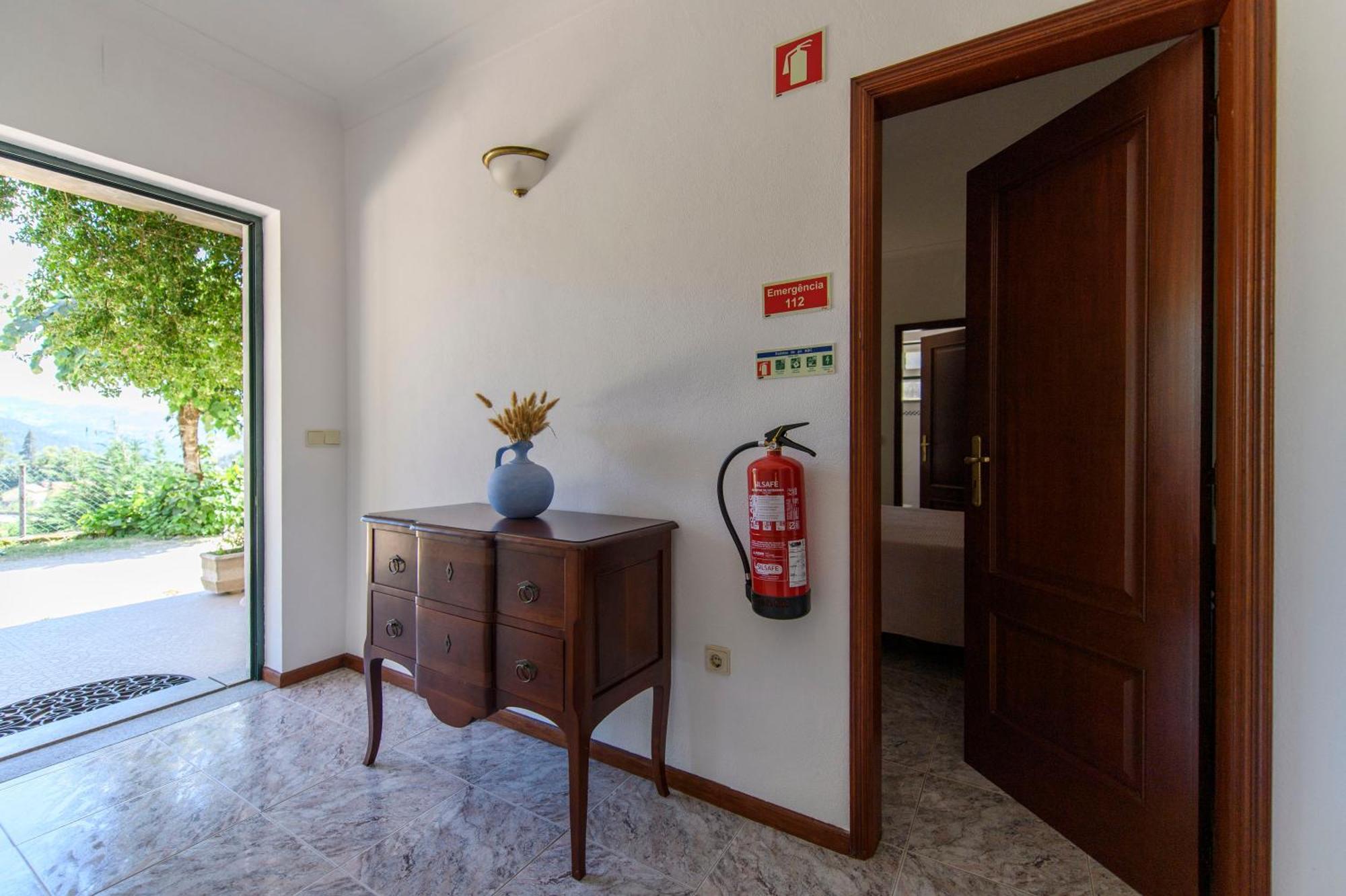 Villa Afonso'S House Geres I Braga Esterno foto